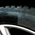 Lotus Cleaning Gumiápoló Szivacs – Ergonomikus Tire Dressing Applikátor